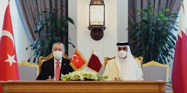 Katar’da 15 ortak anlaşma imzalandı