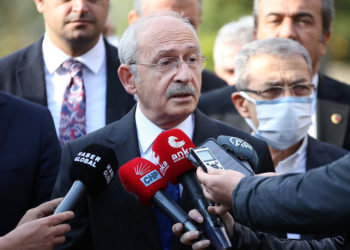 Kemal Kılıçdaroğlu: Avroyla, dolarla geçen bütün yolları kamulaştıracağım