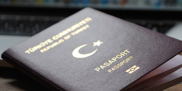 Kimlik, pasaport ve sürücü belgelerinin yeni ücretleri belli oldu