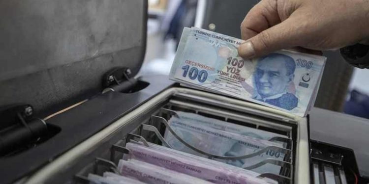 Kimlik, pasaport ve sürücü belgelerinin ücretleri belli oldu