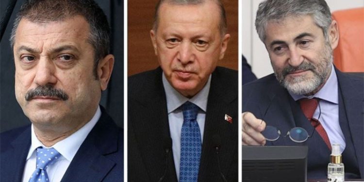 Kur Korumalı TL Vadeli Mevduat sistemi öncesi satılan 1 milyar dolar için harekete geçildi