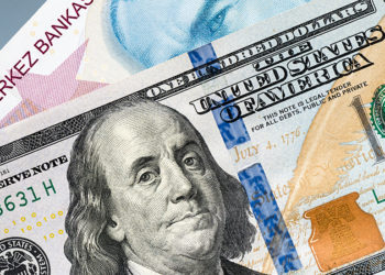 Kur korumalı mevduat sistemi anketi: Yüzde 55 'Param olsa dolar alırım' diyor