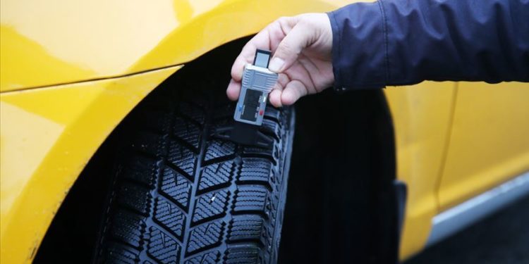 Kış lastiğinde kiralama dönemi!