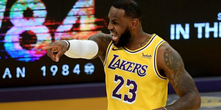 LeBron James’li Lakers, Boston Celtics’i farklı yendi