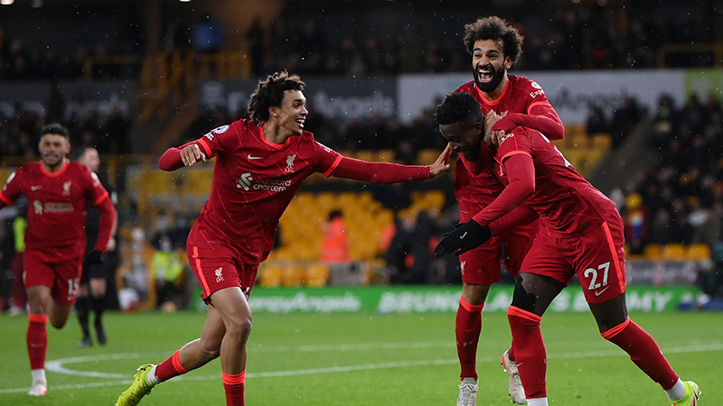 Liverpool, Wolverhampton'ı son dakika golüyle devirdi; liderlik koltuğuna oturdu