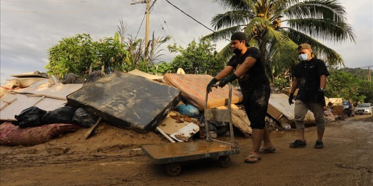 Malezya'daki sel felaketinde ölenlerin sayısı 47'ye çıktı