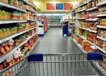 Marketlerde etiketler anlık değişiyor