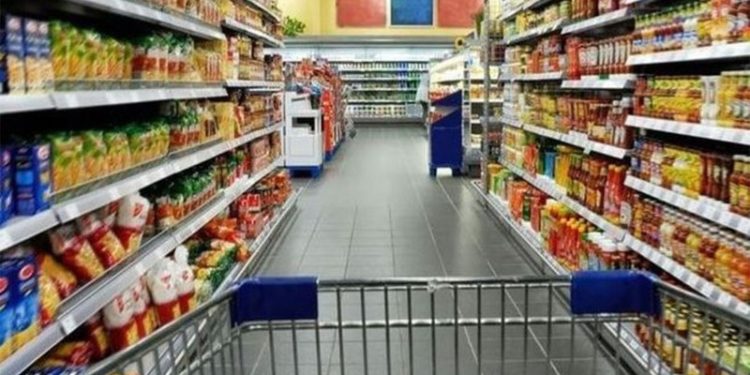 Marketlerde etiketler anlık değişiyor