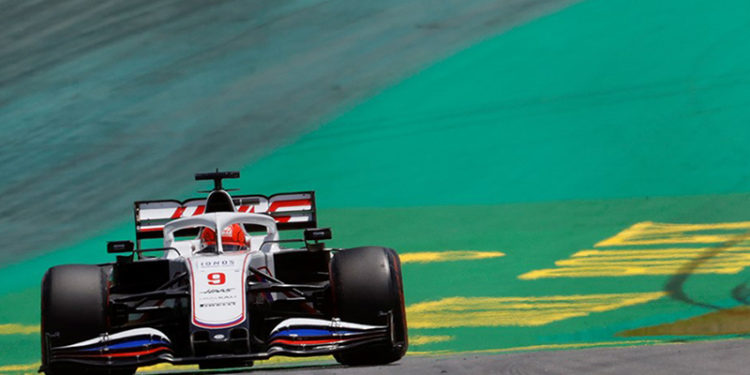 Mazepin'e yeni şasi; babası cebinden ödedi