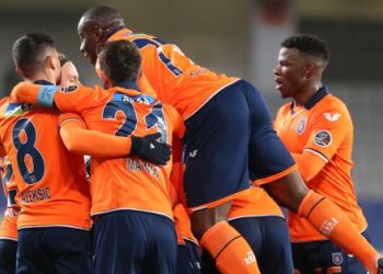 Medipol Başakşehir yenilmezlik serisini 10 maça yükseltti