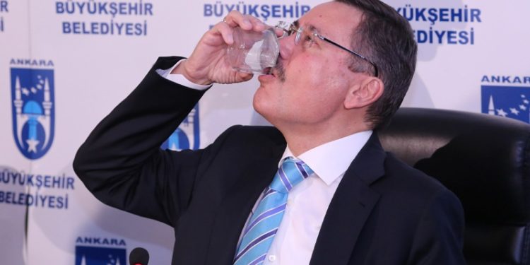 'Melih Gökçek Erdoğan'dan yargılanmama garantisi aldı' iddiası