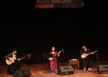 Mersin’de İnsan Hakları Günü dolayısıyla konser