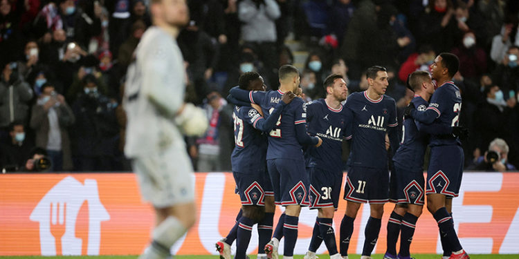 Messi ve Mbappe tarihe geçti; PSG, Club Brugge karşısında rahat kazandı