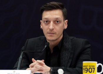 Mesut Özil, Çorum FK'ye talip oldu iddiası