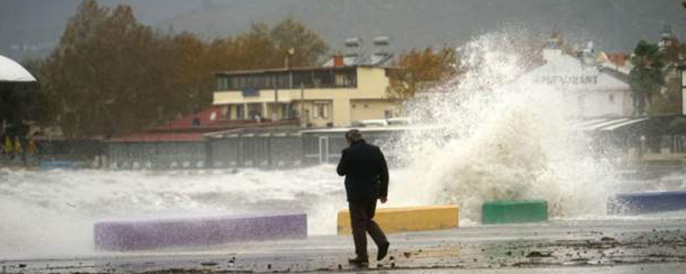 Meteoroloji üç bölgede sağanak yağış uyarısı yaptı