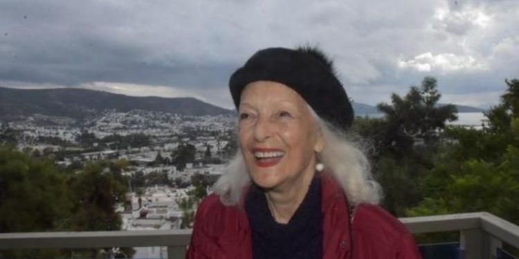 Miras yüzünden kızı tarafından kumpas kurulan Enbiyaoğlu: Beni hapsederek bütün paramı yiyeceklerdi