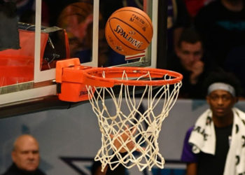 NBA'de Charlotte Hornets, Alperen Şengünlü Houston Rockets'ı mağlup etti