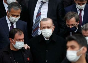 New York Times: Erdoğan, giderek daha da yalnızlaşıyor
