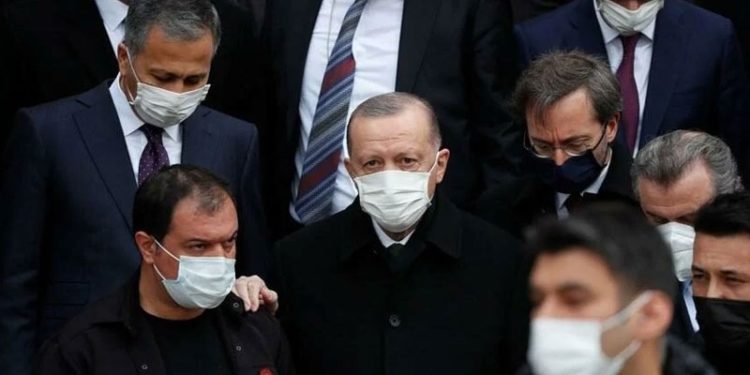 New York Times: Erdoğan, giderek daha da yalnızlaşıyor