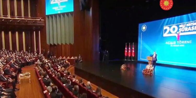 Okulöncesi eğitimin zorunlu ve ücretsiz olması kabul edilmedi