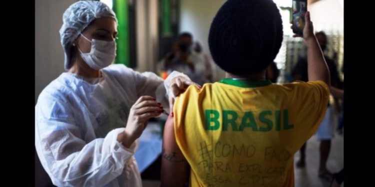 Omicron varyantı Brezilya'da da tespit edildi