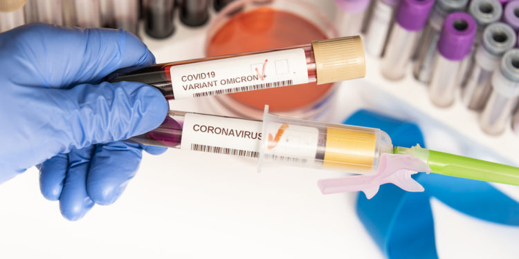 Omicron varyantı Finlandiya'ya sıçradı