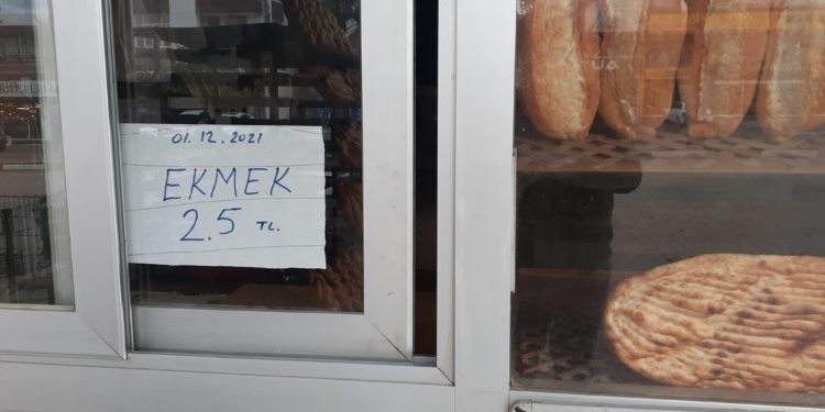 Osmaniye'de ekmeğe zam