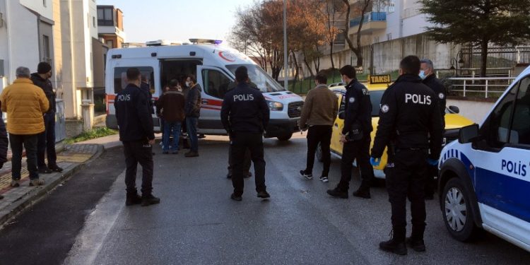 Oyuncu Belgin Doruk'un oğlu, evinin önünde ölü bulundu