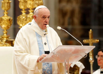 Papa Francis: Kadına şiddet neredeyse şeytani bir sorun