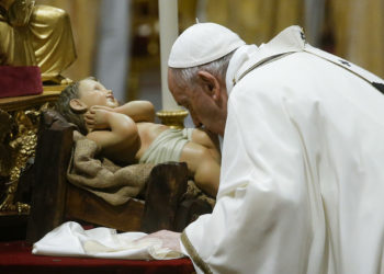 Papa’ya göre mutlu evliliğin şifresi sözcükler: Lütfen, teşekkürler ve üzgünüm