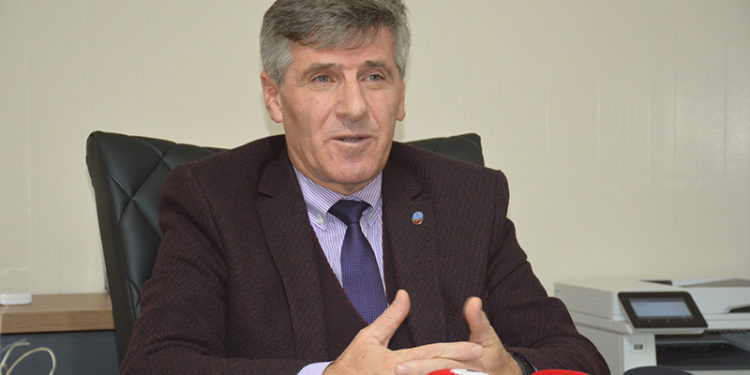 Petrol İş Genel Başkanı Akyüz: Asgari ücrete yüzde 90 zam yapılması lazım