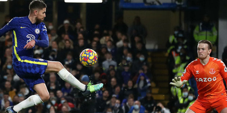 Premier Lig’e Covid-19 engeli