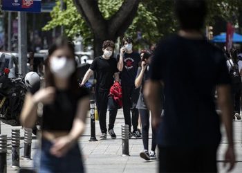 Prof. Dr. Mert: Omicron çocukları daha fazla etkileyebilir