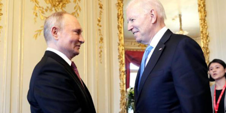 Putin, Biden ile yapacağı görüşmeyi 'protokol etkinliği' olarak tanımladı