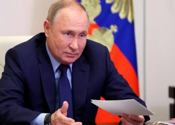 Putin'den Rusya Merkez Bankası'na faiz ayarı: Artış yapılmazsa Türkiye gibi oluruz