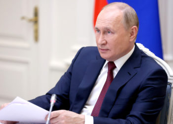 Putin’den NATO’ya uyarı: Ukrayna’da askeri altyapı genişletilemez