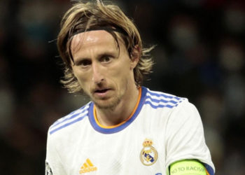 Real Madrid'de Luka Modric ile Marcelo koronavirüse yakalandı