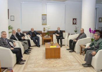 Rektör, Ensar Vakfı ve Ülkü Ocakları’yla 'ortak projeler' hakkında görüştü