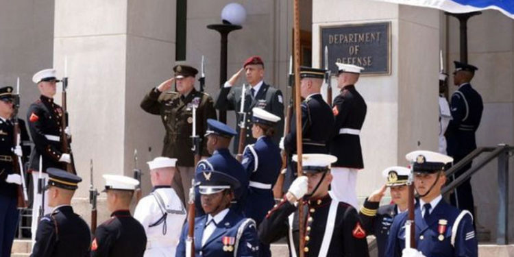 Reuters: ABD ve İsrail, İran'ın nükleer tesislerini yok etmek için askeri tatbikat planlarını görüşecek