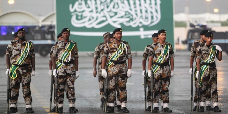 Riyad'ın kendi füzesini inşa ettiği iddiası