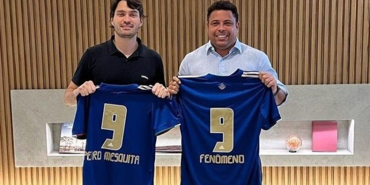 Ronaldo, Brezilya Ligi takımı Cruzeiro kulübünü satın aldı
