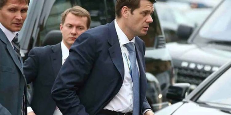 Rus milyarder, iki oğlunu meteliksiz bıraktı