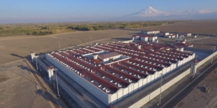 S tipi cezaevlerine tepki: Böyle bir cezalandırma yöntemi dünyanın hiçbir yerinde yok