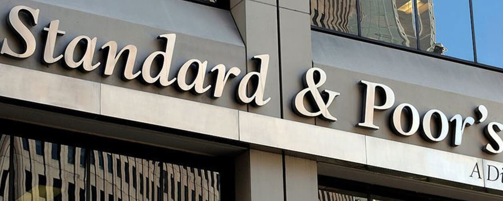 S&P, Türkiye’yi negatife çevirdi, üç yıl için düşük büyüme öngördü