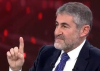 Saadet Partisi'nden Nebati videosu: Göz var, izan var; ışıltı yok!