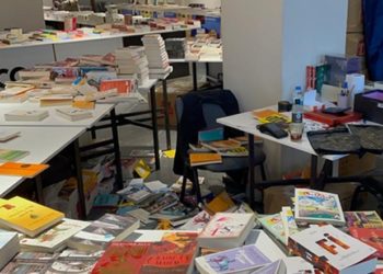 Safranbolu Kitap Fuarı’nda ‘Selahattin Demirtaş kitapları satılıyor diye’ standa saldırı