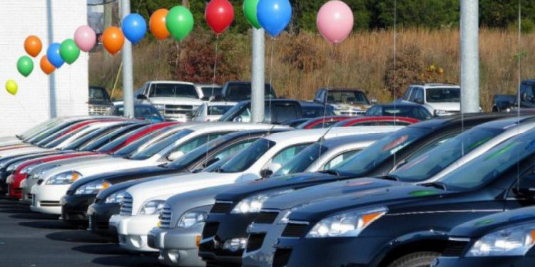 Sahibinden'den otomotiv sektörü araştırması: Kasım ayında ‘yaşlı otomobiller’ daha çok sattı