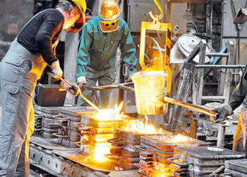 Sanayi üretimi ekimde yüzde 8,5 artışla beklentilerin üzerinde geldi