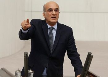 Saray’a Külliye denilmesini isteyen Oktay’a: Beyaz Saray’ın bile 132 odası var