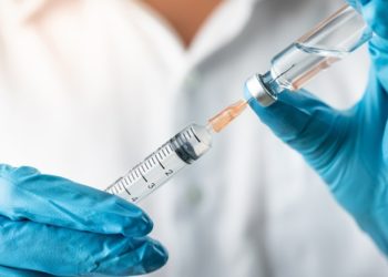 Sağlık Bakanlığı: Tüm aşıların raf ömrü, üretim tarihinden itibaren dokuz aya çıkarılmıştır